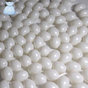 Kunststof 6360 eieren wit 6cm / set van 10 stuks