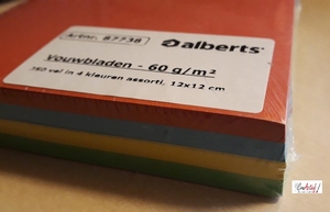 Vouwblaadjes 250vel 60grams papier 12x12cm 4 kleuren
